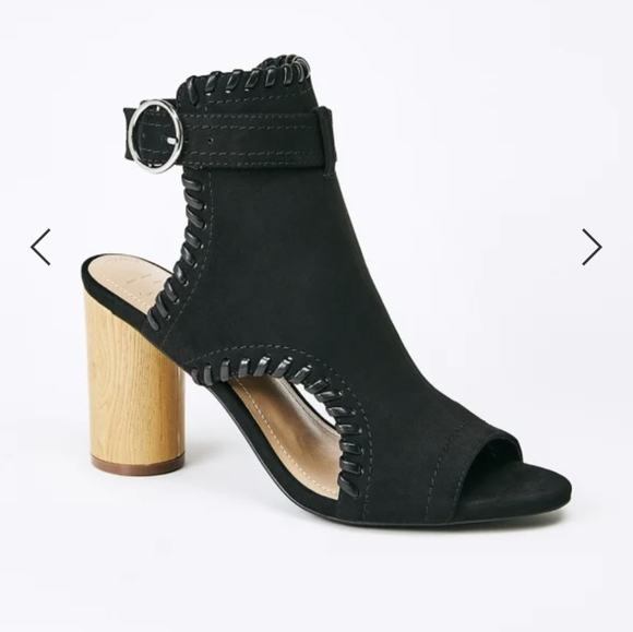 Just Fab Indie heeled sandals - Picture 2 of 3